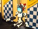 Танцующий робот на CES 2010 